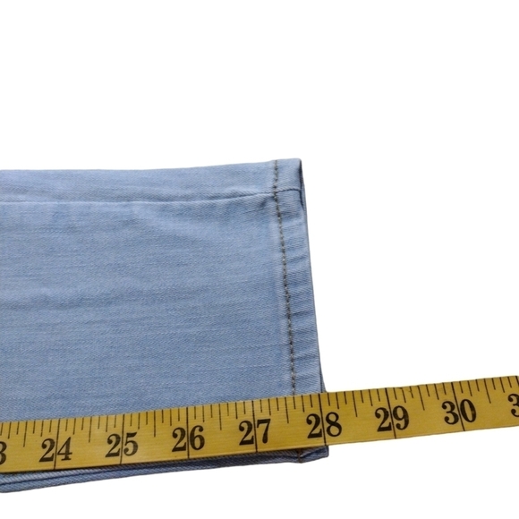 UNIVERSAL Thread Jeans - Picture 3 of 5